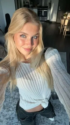 Aniela Leon