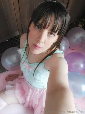 ellynaomifree