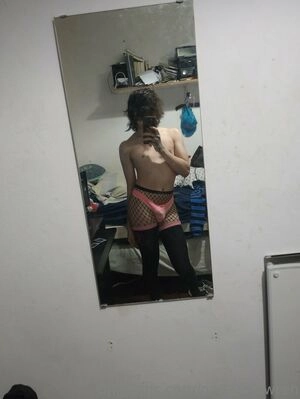 gayasslawren
