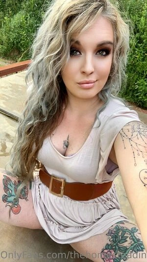 darkvixenent