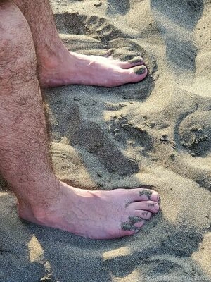 menfeetlover