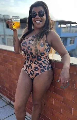 Tati Quebra Barraco