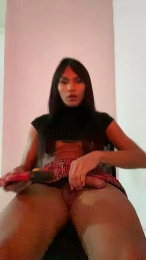 SophiaOliverofc