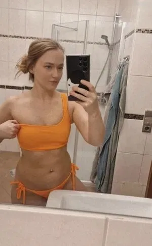 Leelaniii