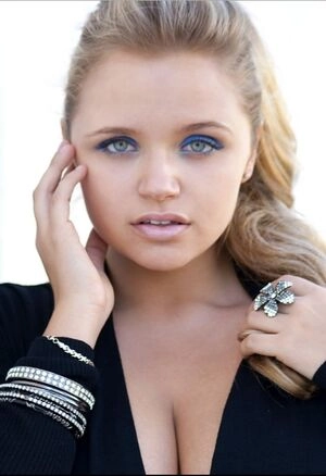 Veronika Dash