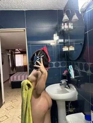 Estefany Marquez