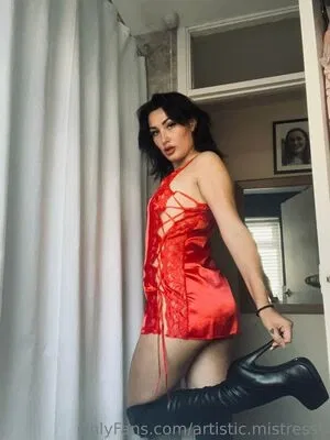 artistic.mistress0