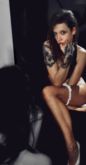 skinnyxxgirl_