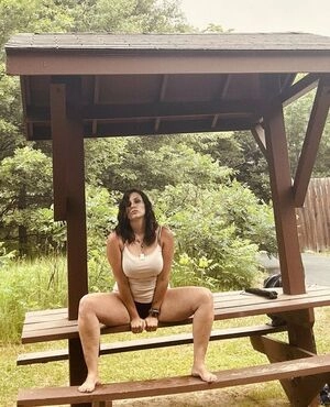 Barefootmamamn
