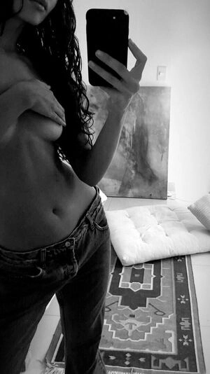 Alanis Guillen
