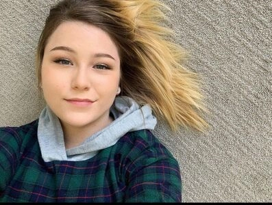 FooyaDanielle Bosch