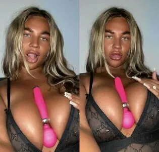 Nicole Barker