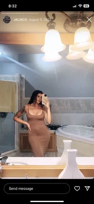 Itzel25_