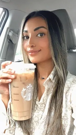 Zia Natasha Lehman