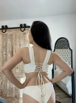 Tina Guo