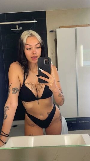 zoeymoore