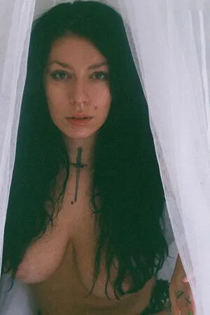 Joanna Sapphire