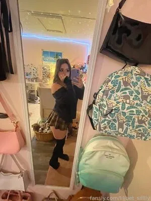 lilibet_silllly