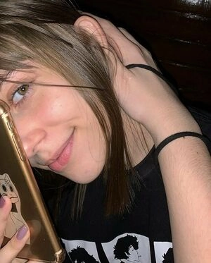 Beatriz Milhomens