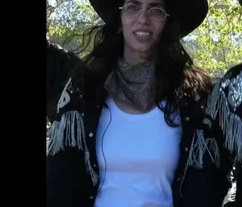 Hila Klein / ethanklein / kleinhila