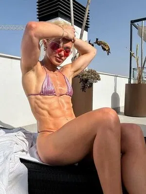Jessica Gresty / jessicagresty