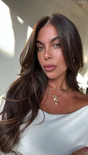 Chiaradivincenzo / chiara_di_vincenzo / germanbabeeee