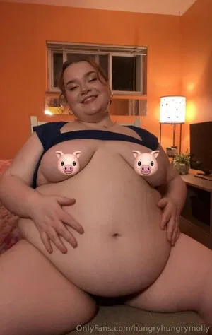 hungryhungrymolly / mollyhughes23
