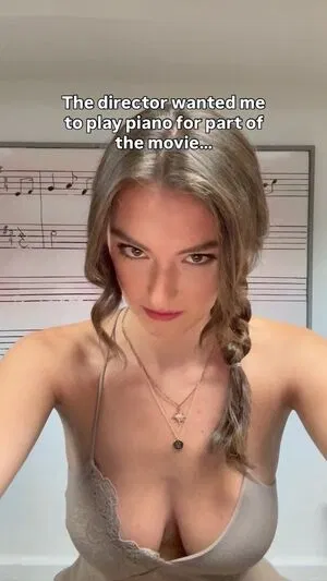 Beautyandbrainswithatwist / Rachel Michelle / rachellemichelle