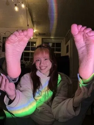 Channelle / Channellebag / cs.feet / livelaughlovefeet101
