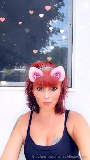 horneywife.premium / hornywifey95