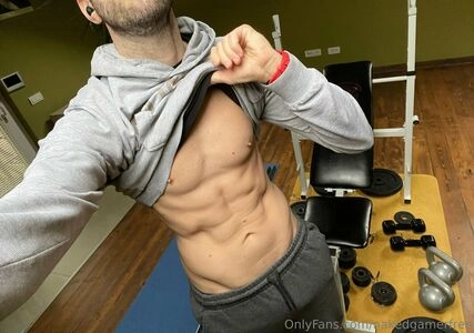 nakedgamer55