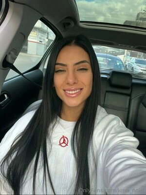 luna_noirr