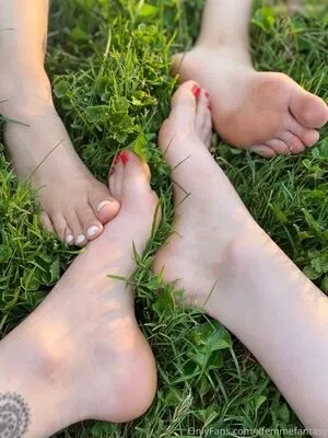 Kimmi & Vivi / xfemmefantasy