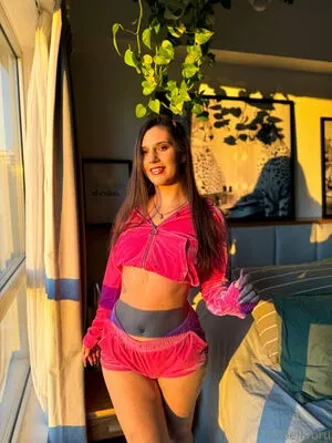 isabella.bru / isabellabru