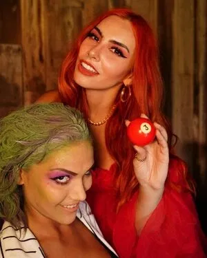 Alicia Atout & Salina de la Renta / Frenemies / notfriends