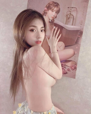 Vivian ?? ???