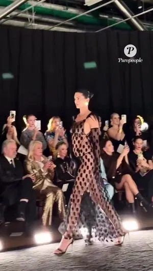 Kendall Jenner / KendallJenner