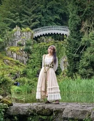 Stellewds / sussy.stella