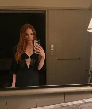 Karen Gillan / karengillan