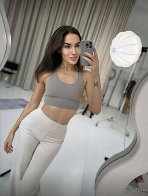 lolahoney_ / lolla_honey