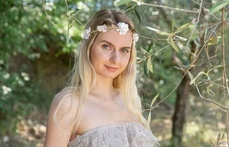 Stacy_swan / _stacy.swan_