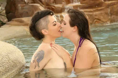 realshelbyparis / shelbyparis