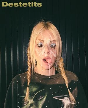 Alison Wonderland / alisonwonderland / allywonder