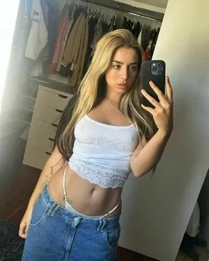 Lola Indigo / lolaindigo