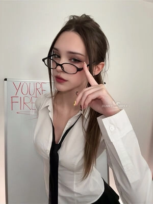 BreesKnees / BunnyGirlBree / breebunny