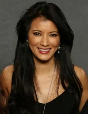 33edge / Kelly Hu / kellyhu