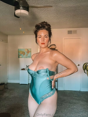 Candice / the_desertmystic