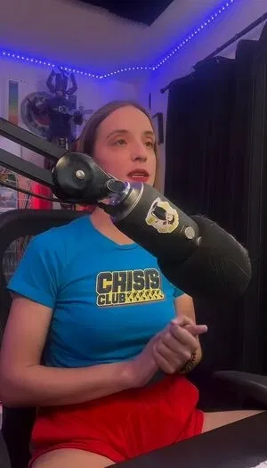 Ashley Victoria Robinson / ashleyvrobinson / gay1acarebearcub