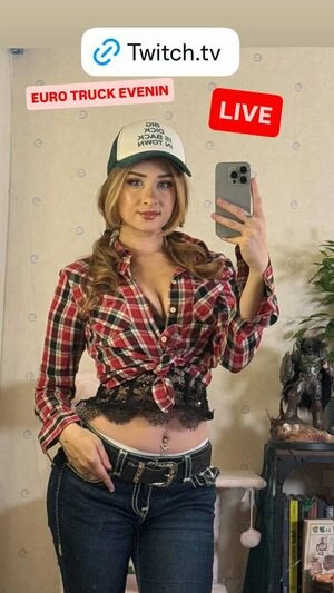 elina / yaboielina