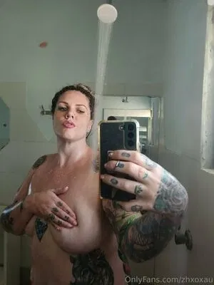 zhxoxau / zoehunterxox